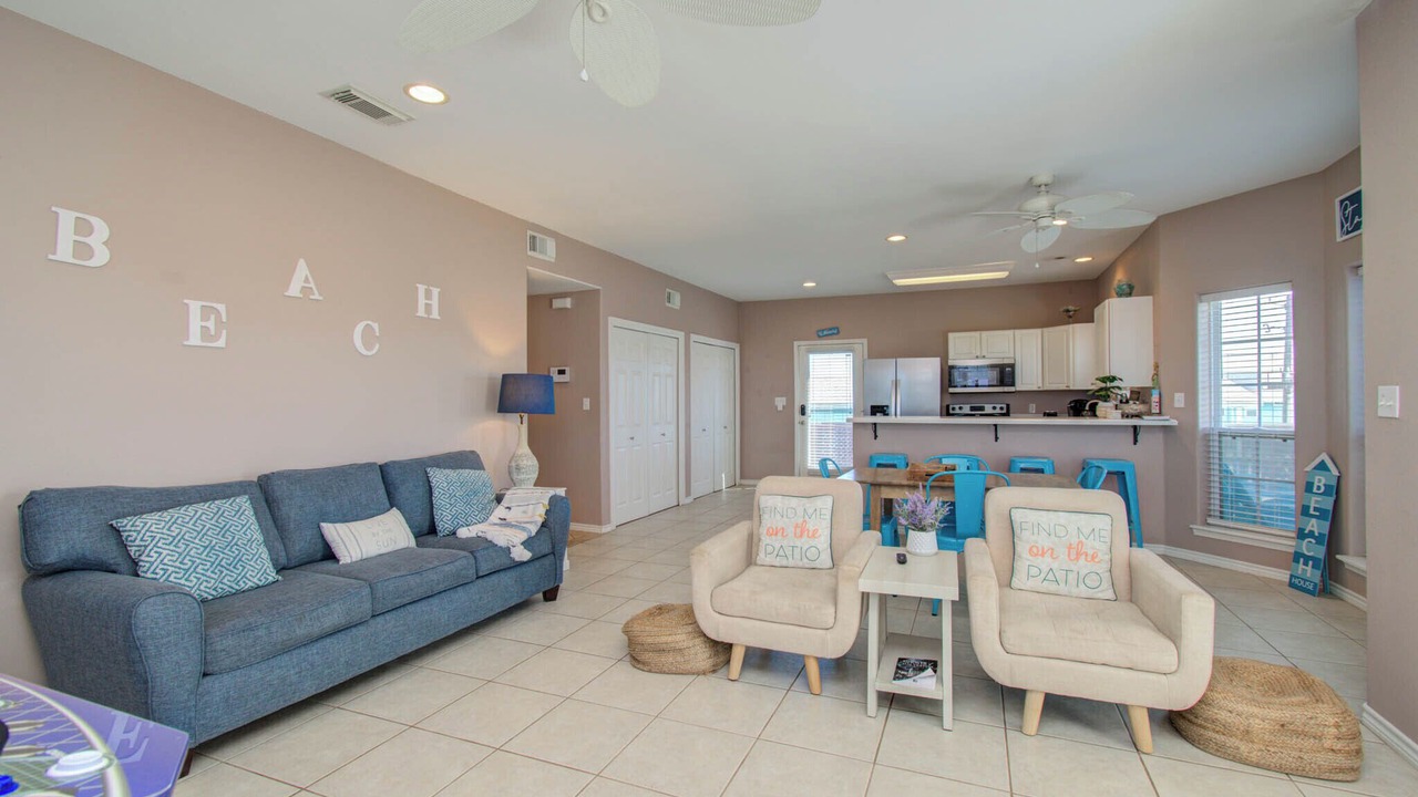 Photo of Kitchen in Terramar Beach