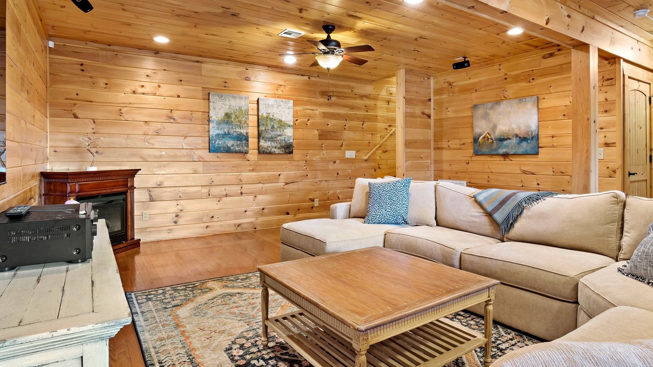 Photo of Livingroom in Vein Mountain