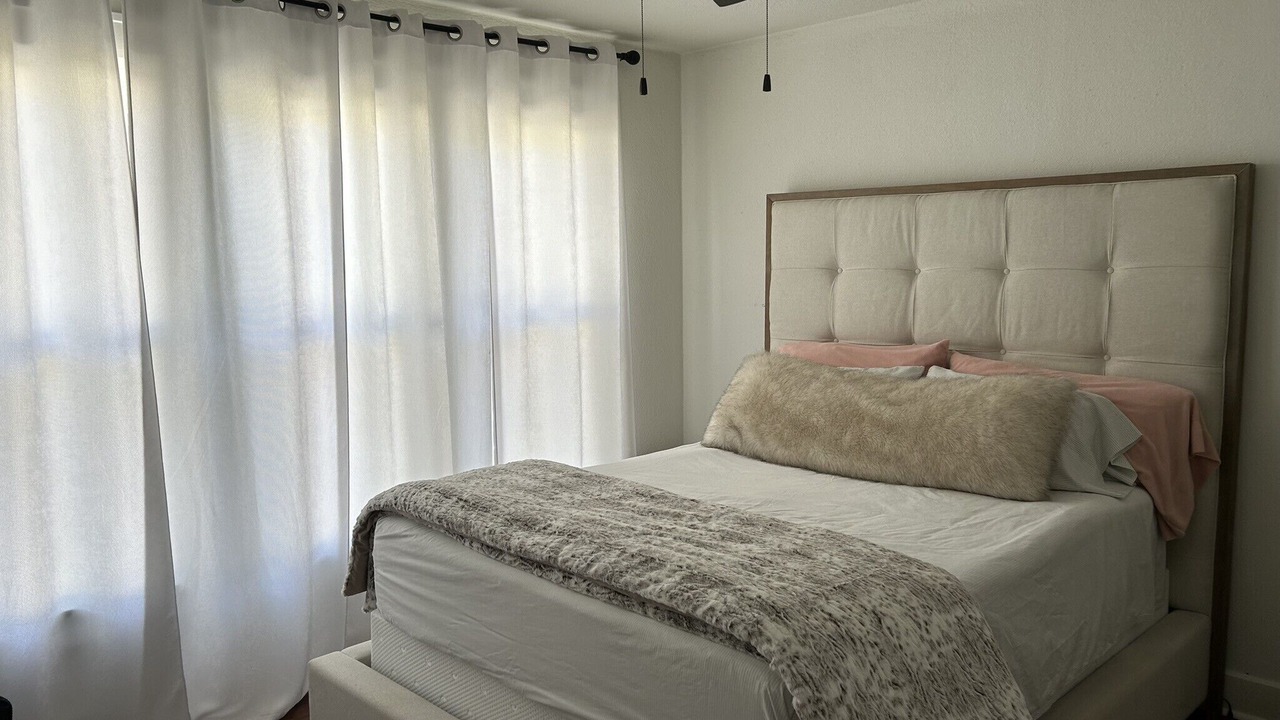 Photo of Bedroom in Benton