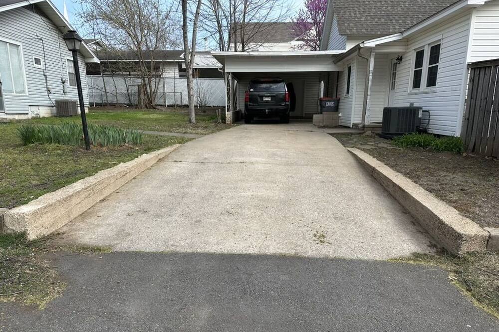 Photo of Outdoor in Greenwood