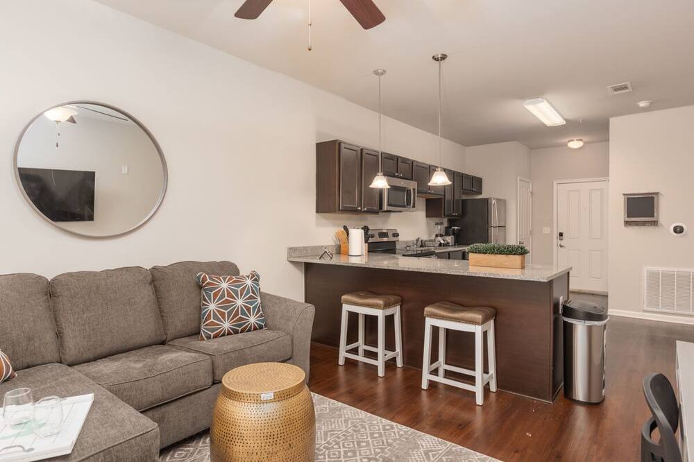 Photo of Livingroom in Starkville