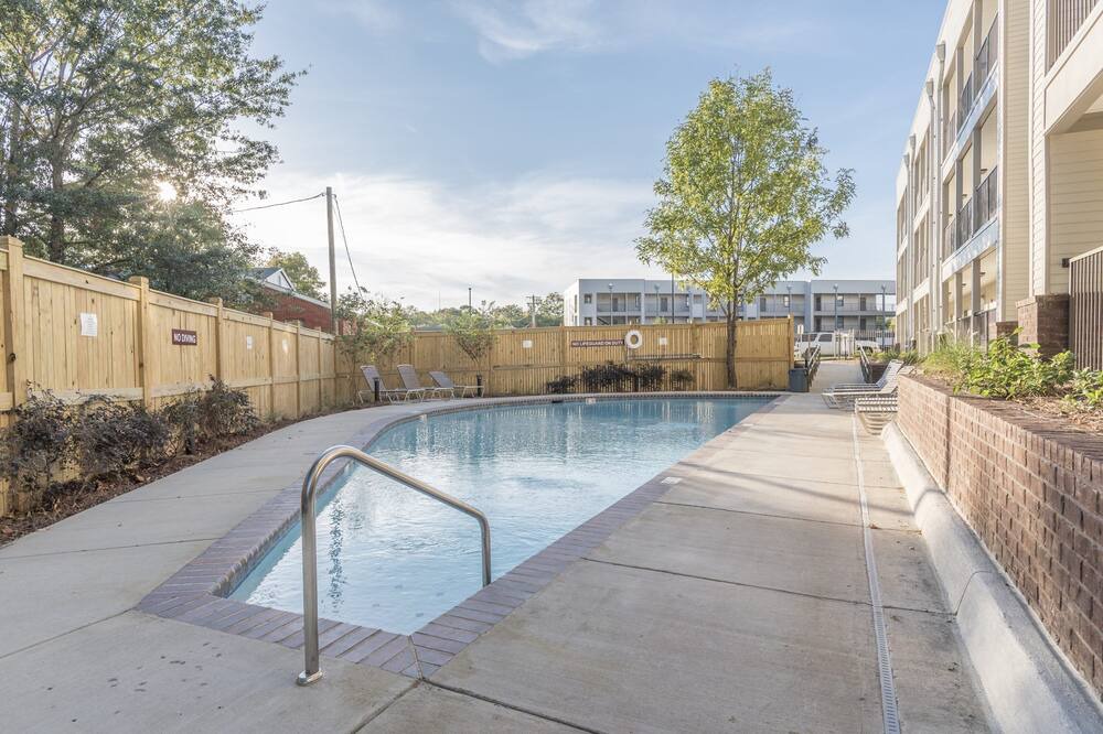 Photo of Outdoor in Starkville
