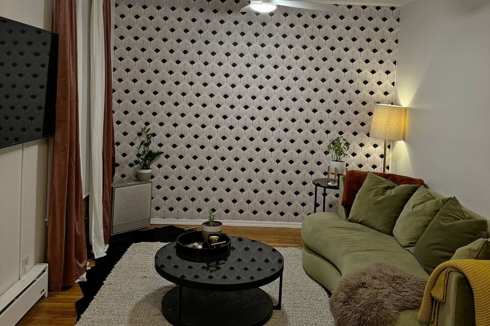 Photo of Livingroom in Historic Downtown