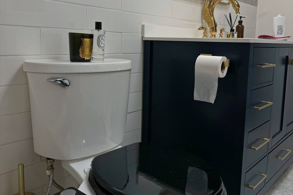 Photo of Bathroom in Historic Downtown