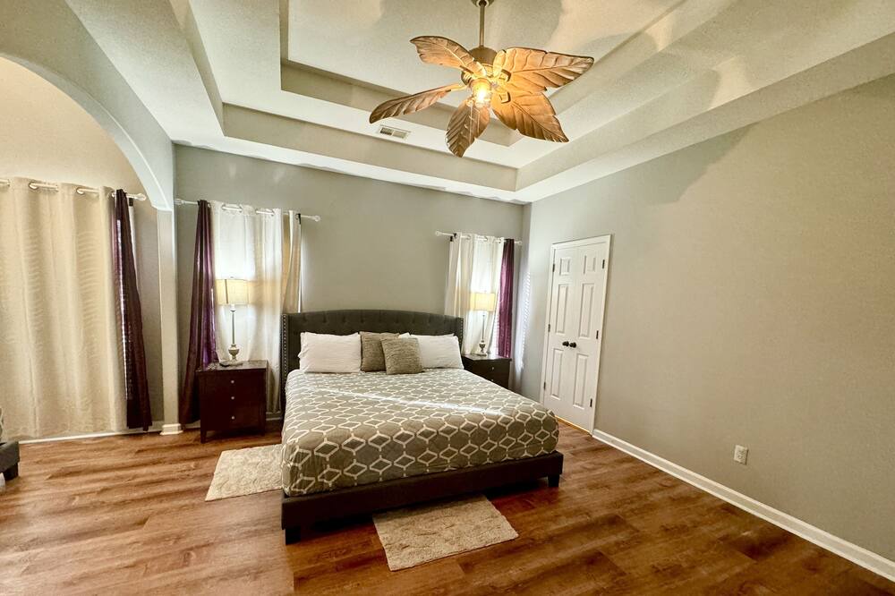 Photo of Bedroom in Southaven