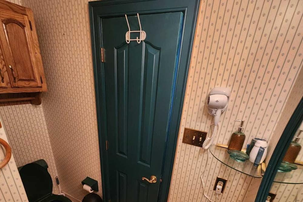 Photo of Bathroom in Olive Branch