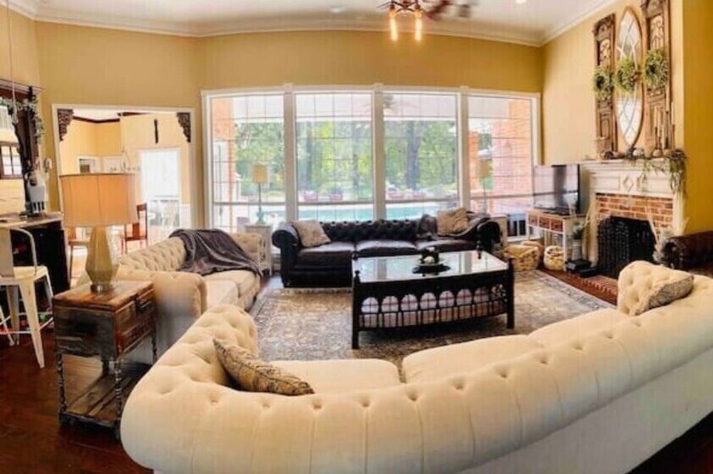 Photo of Livingroom in Brookston