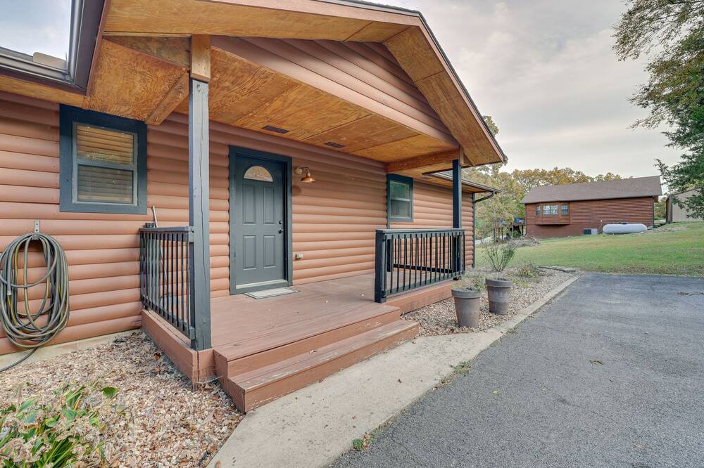 Photo of Outdoor in Arrow Point