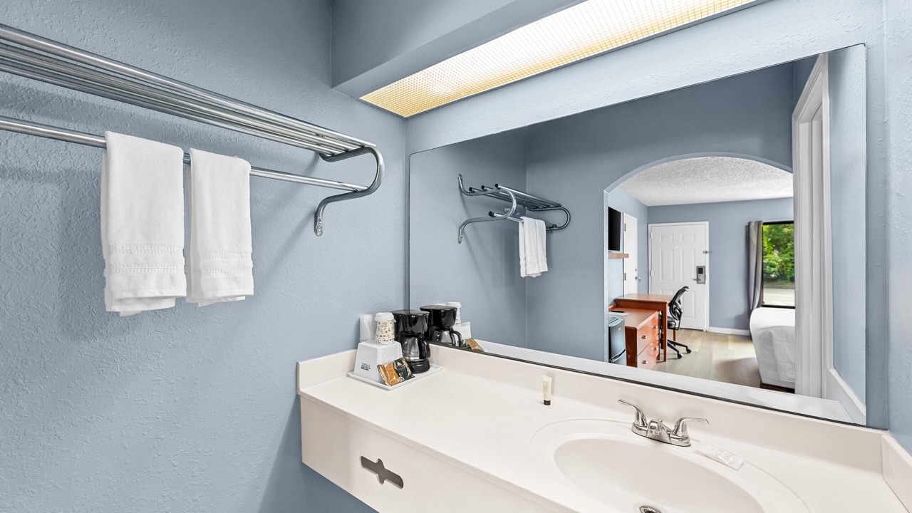 Photo of Bathroom in Brownsville