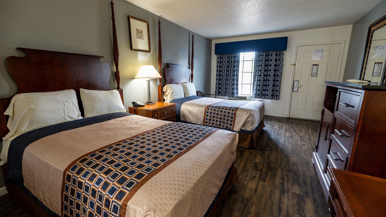 Photo of Bedroom in Russellville