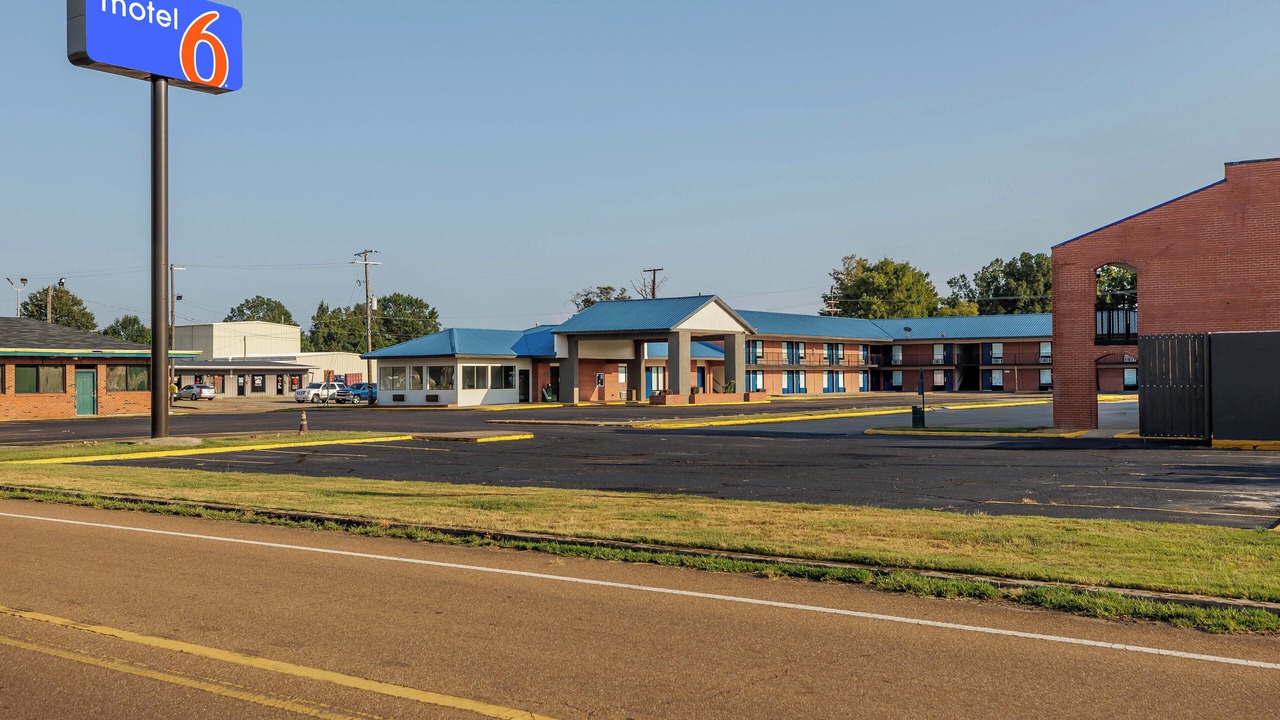 Photo of Outdoor in Greenwood