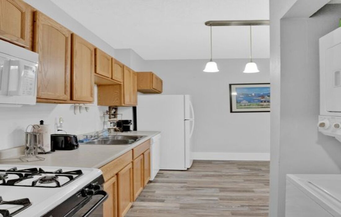 Photo of Kitchen in Highland Historic District