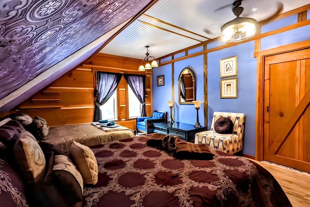 Photo of Bedroom in Zion