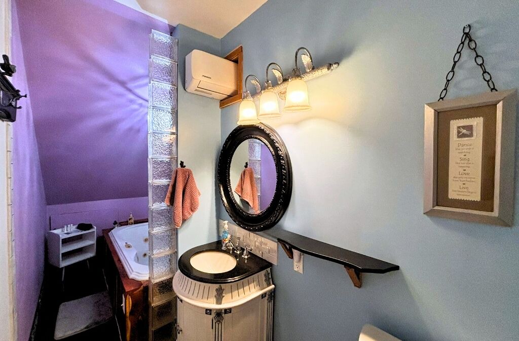 Photo of Bathroom in Zion