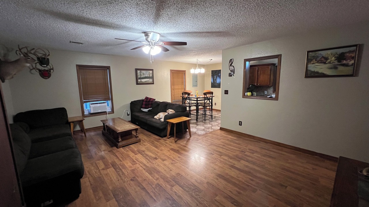 Photo of Livingroom in Farmerville