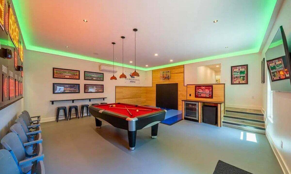 Photo of Bedroom in Lake Hamilton