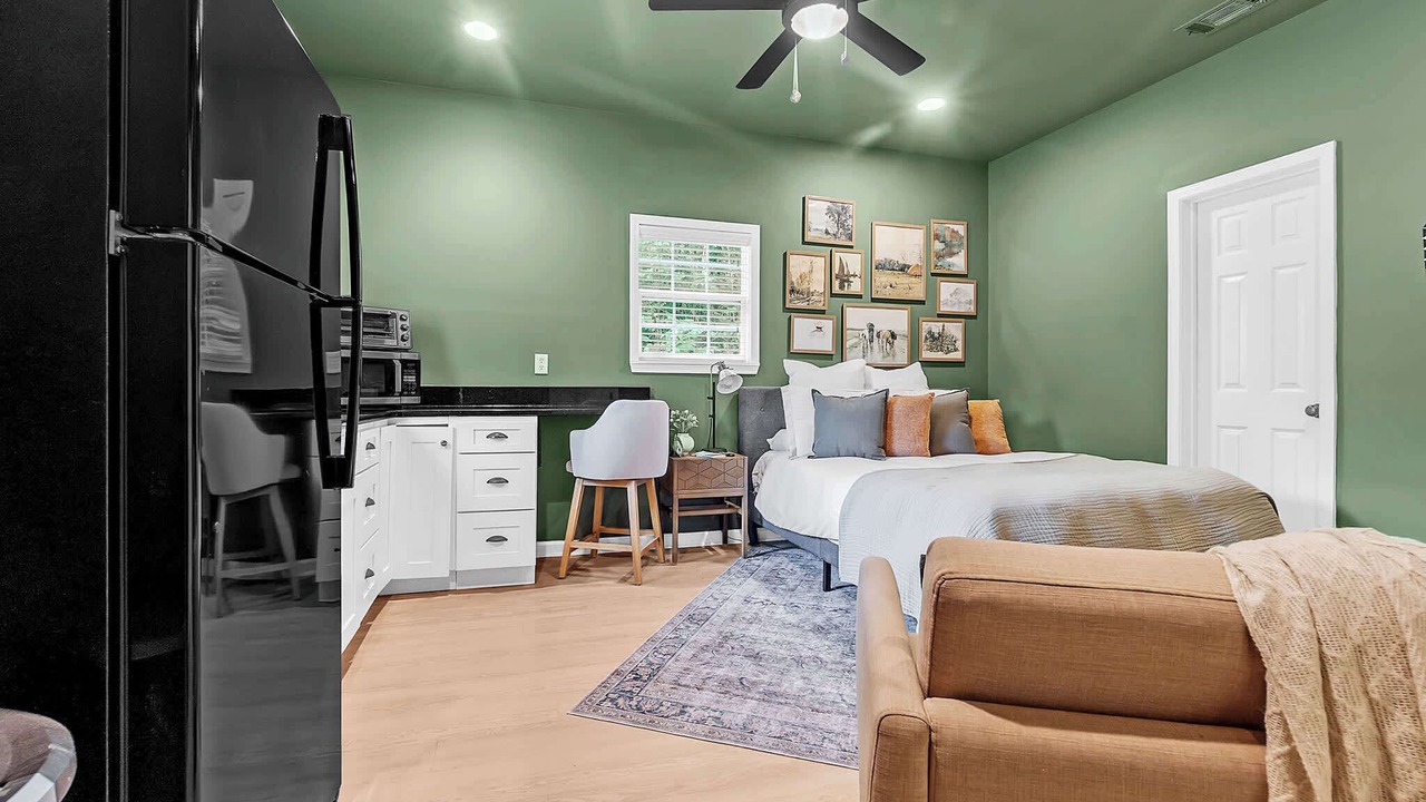 Photo of Bedroom in East Memphis