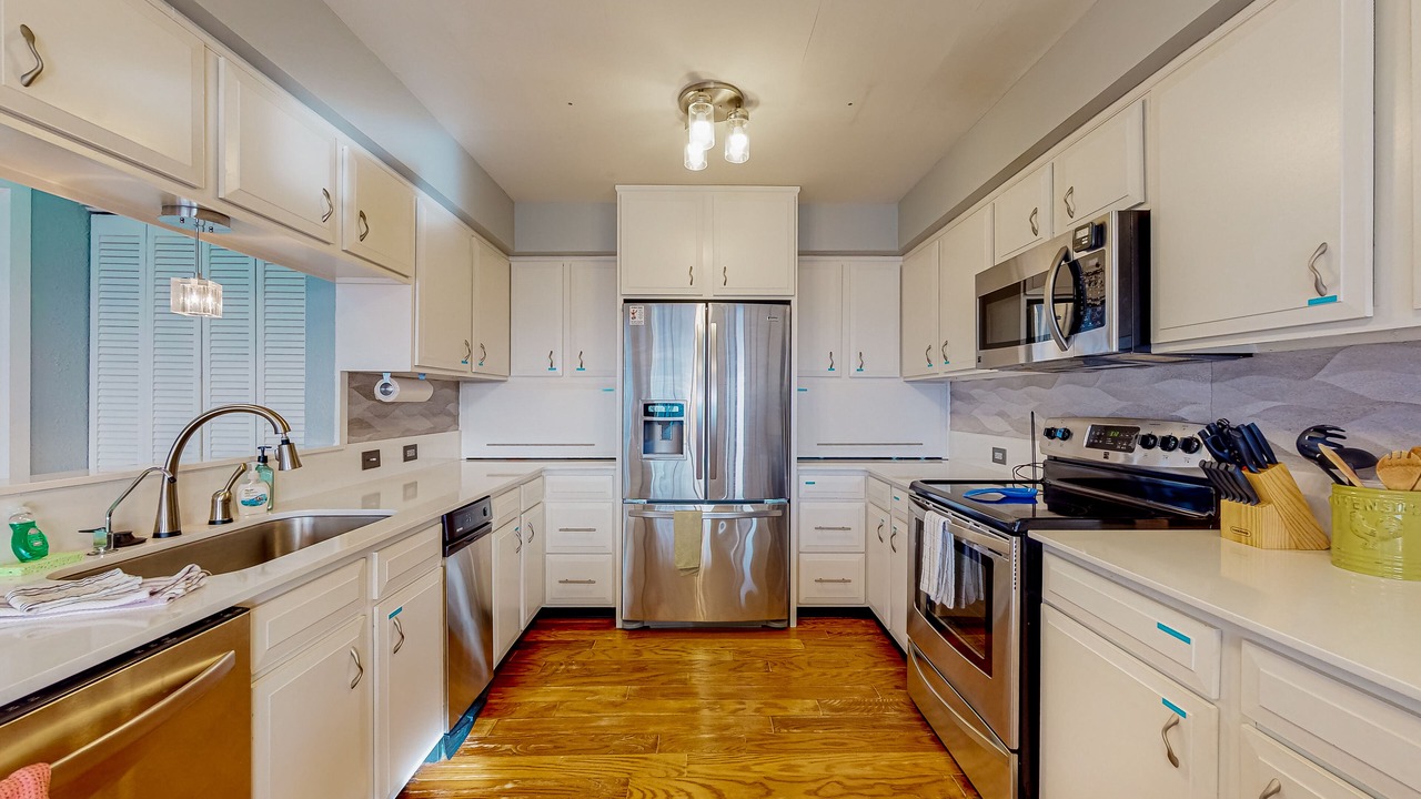 Photo of Kitchen in Holiday Island