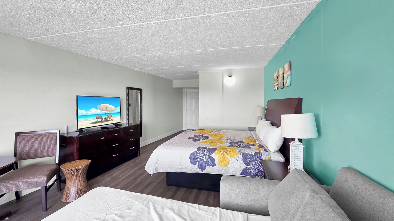 Photo of Bedroom in Crystal Beach
