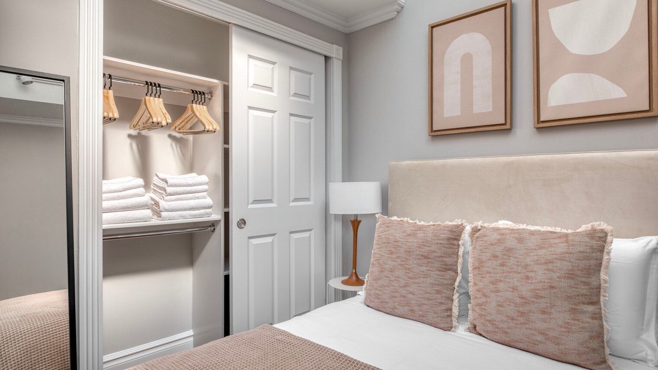 Photo of Bedroom in Uptown