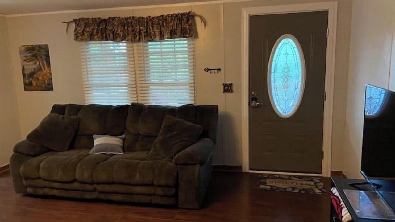 Photo of Livingroom in Story