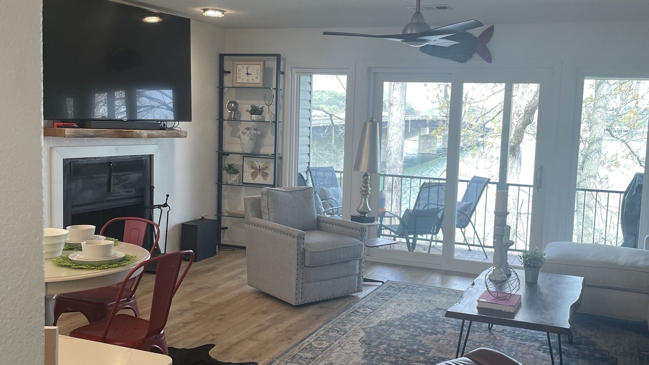 Photo of Livingroom in Rockwell