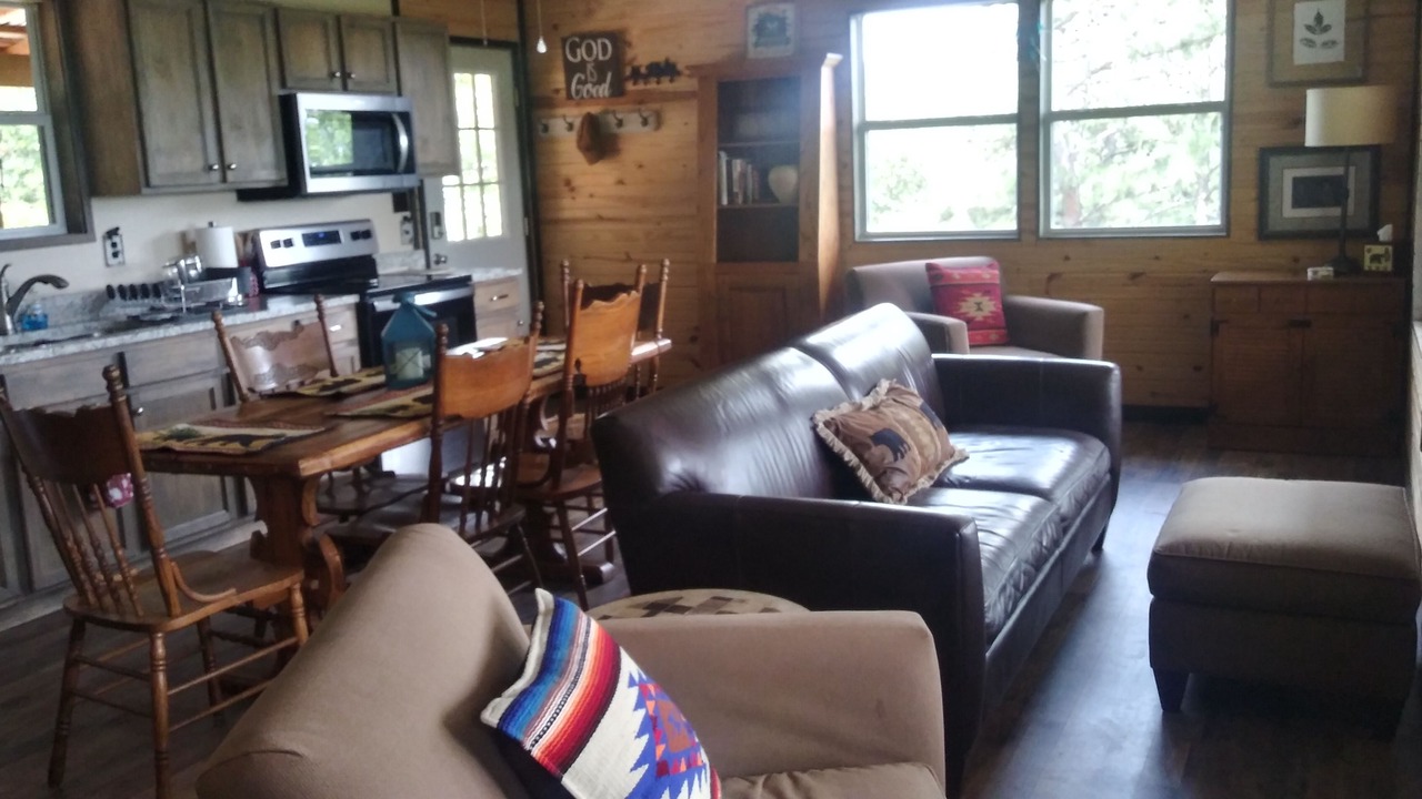 Photo of Livingroom in Tuskahoma