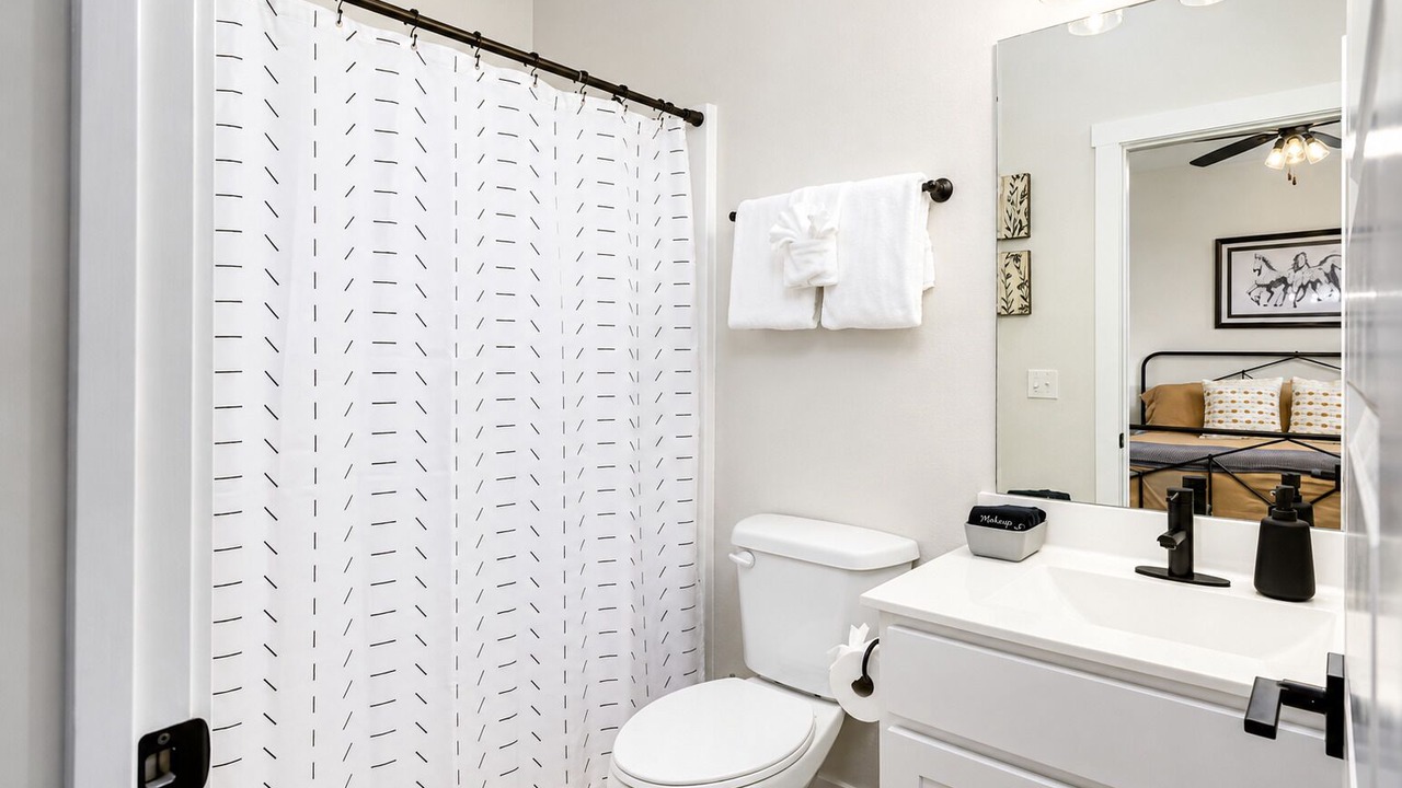 Photo of Bathroom in Kimberling City
