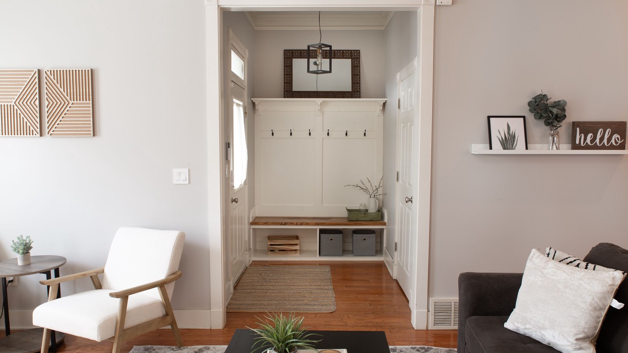 Photo of Livingroom in Cooper-Young Historic District