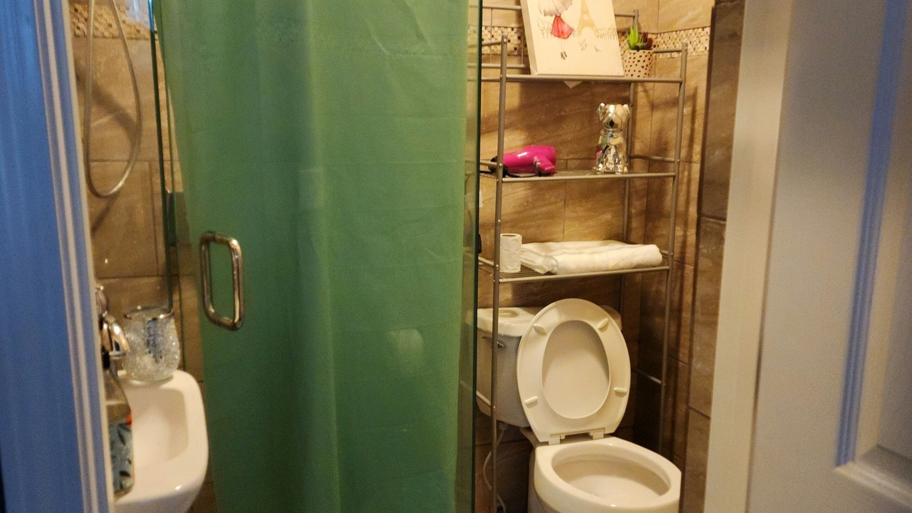 Photo of Bathroom in University District