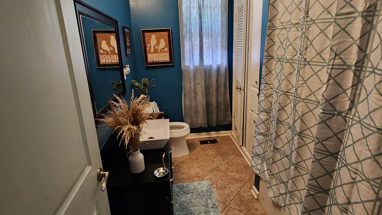 Photo of Bathroom in University District