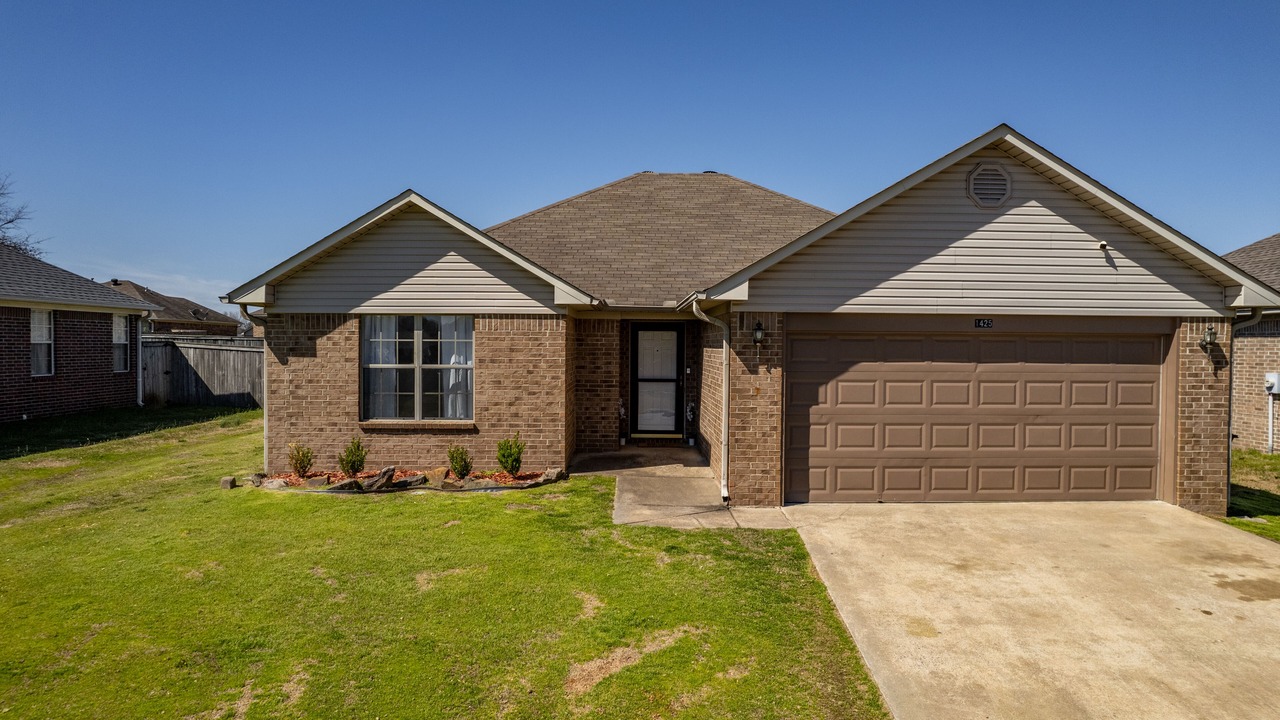 Photo of Outdoor in Conway