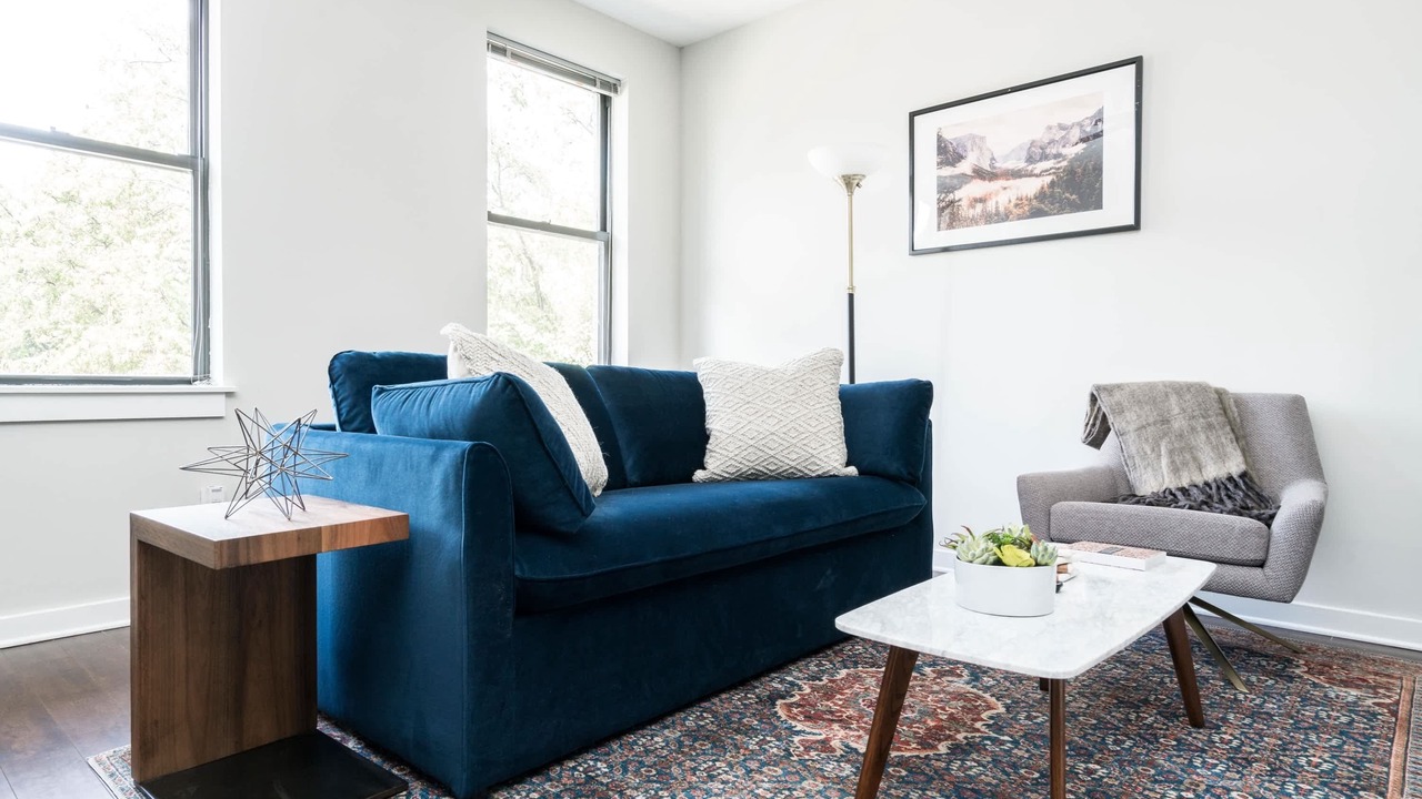 Photo of Livingroom in Music Row