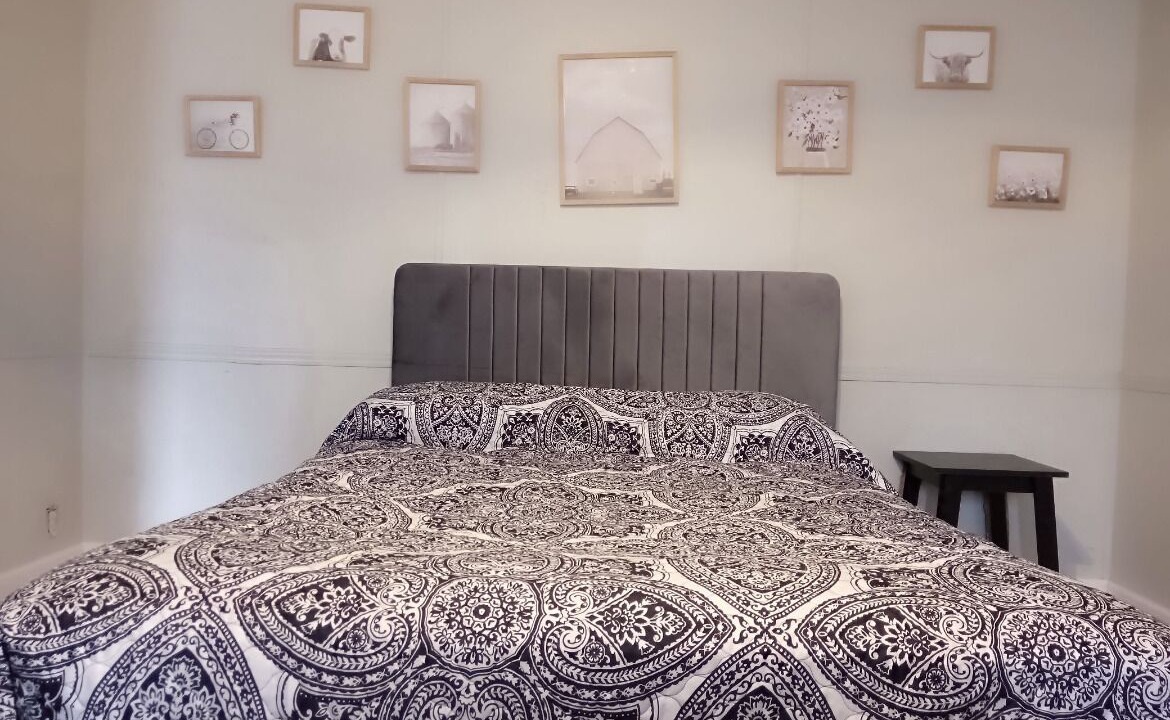 Photo of Bedroom in Claiborne