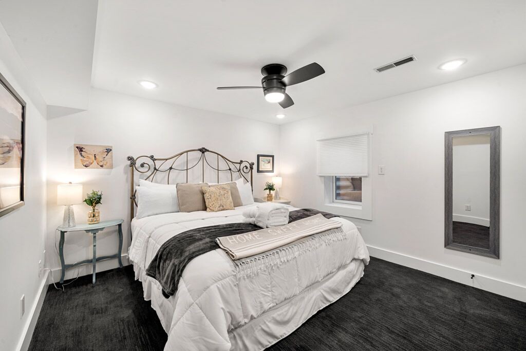 Photo of Bedroom in Royal Pines