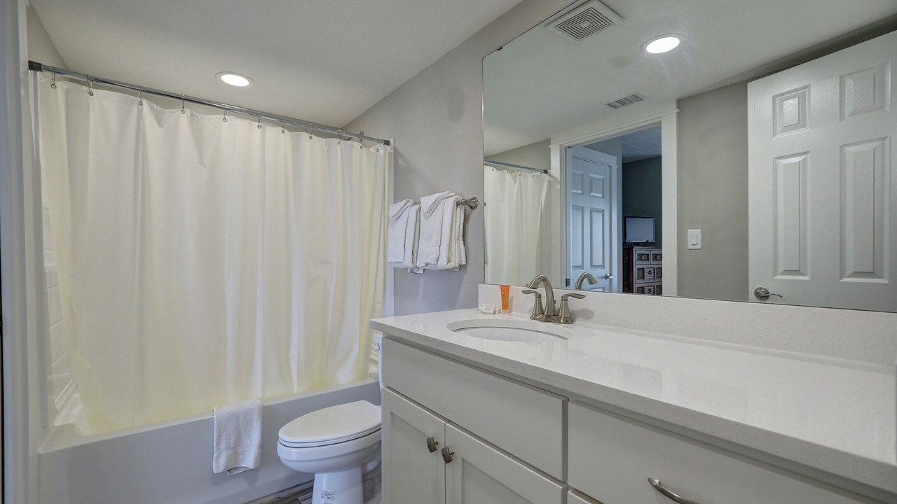 Photo of Bathroom in Shibui Sands