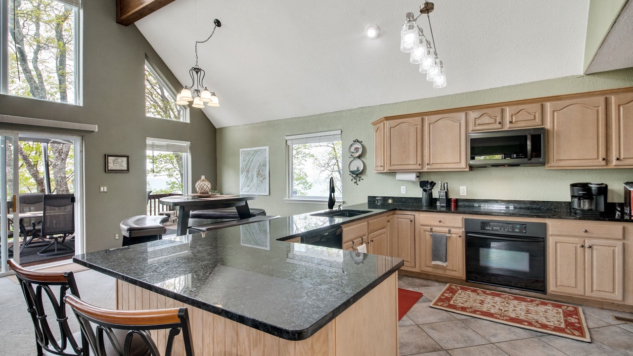 Photo of Kitchen in Lupton City