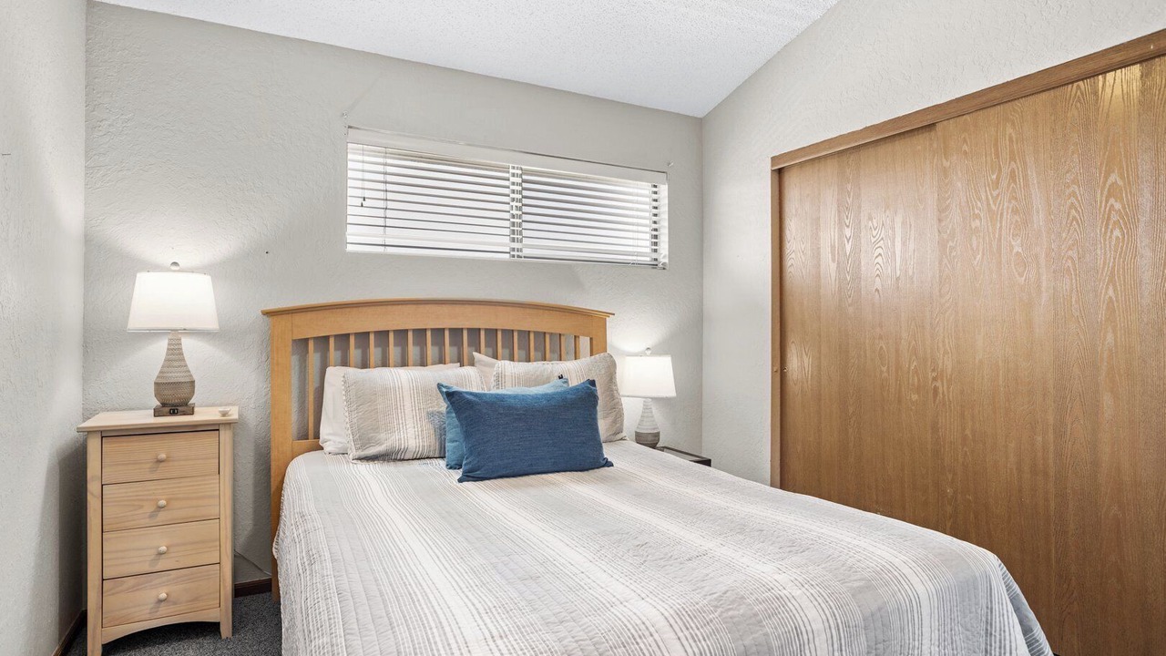Photo of Bedroom in Village of Four Seasons