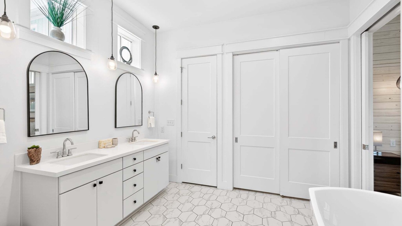Photo of Bathroom in Port Aransas