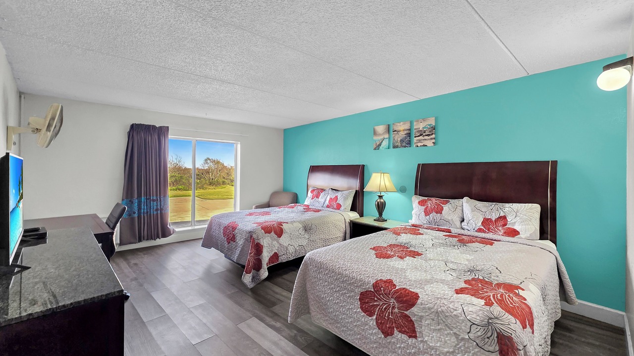 Photo of Bedroom in Crystal Beach