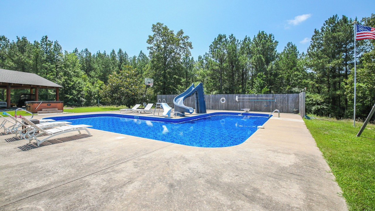 Photo of Outdoor in Jones Mills