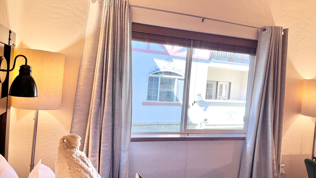 Photo of Bedroom in Midway