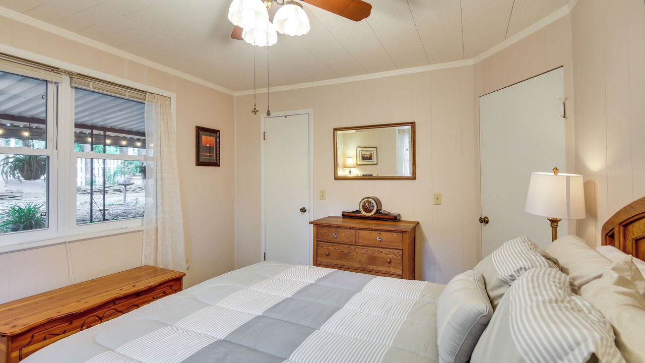 Photo of Bedroom in Longtown