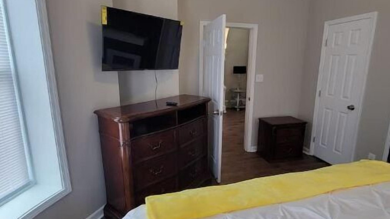 Photo of Bedroom in New Pathways