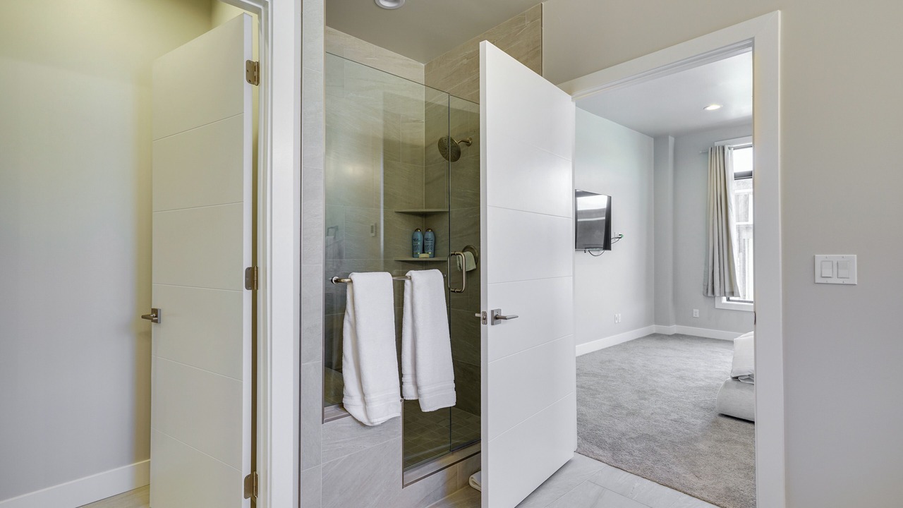 Photo of Bathroom in Hideout