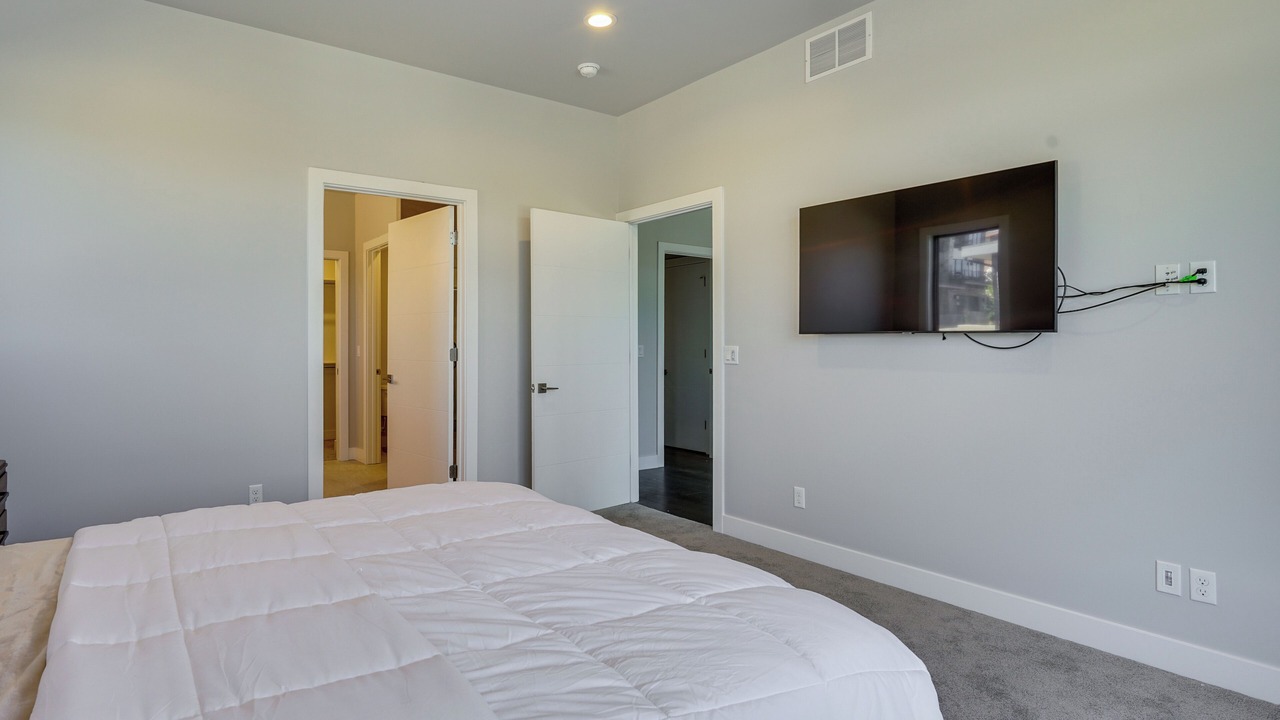 Photo of Bedroom in Hideout