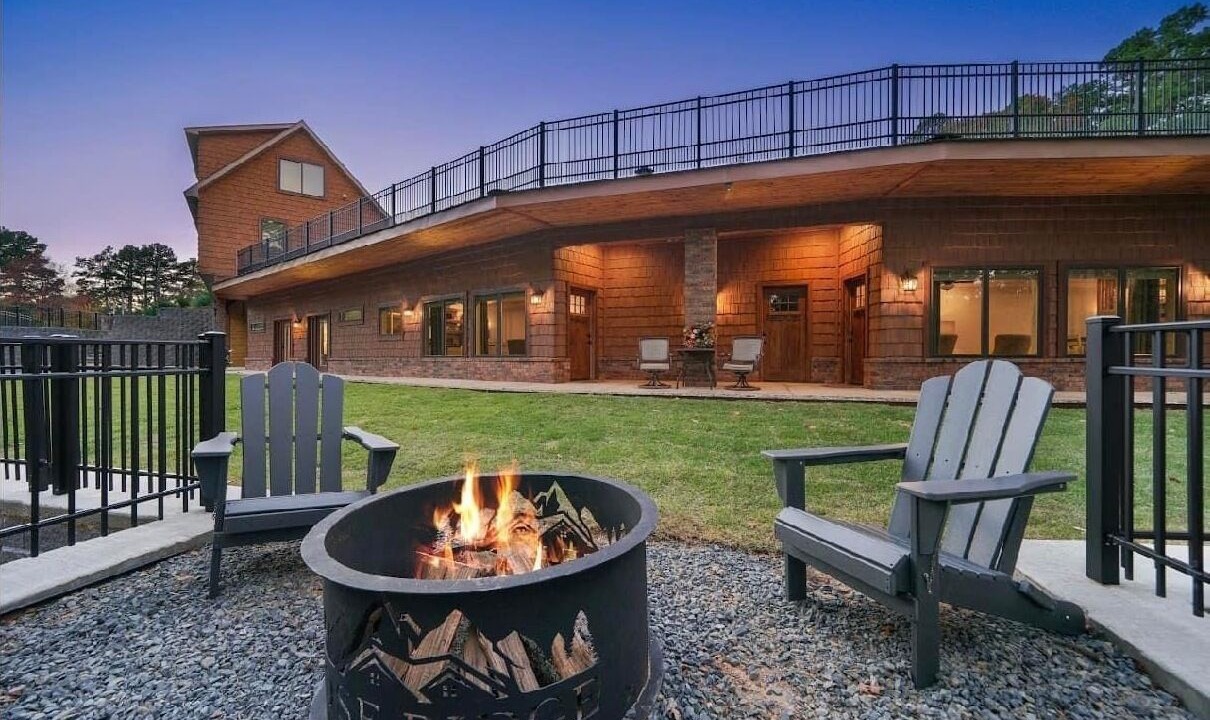 Photo of Outdoor in Mena