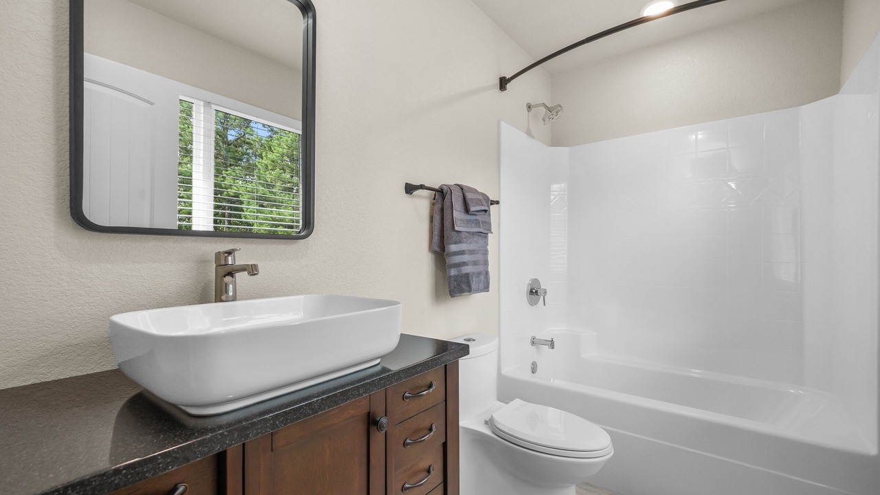 Photo of Bathroom in Mena