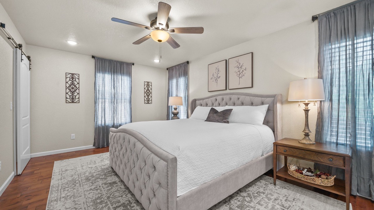 Photo of Bedroom in Mena