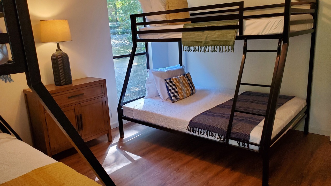Photo of Bedroom in Hot Springs Village